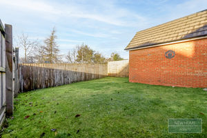 Photo 19- click for photo gallery